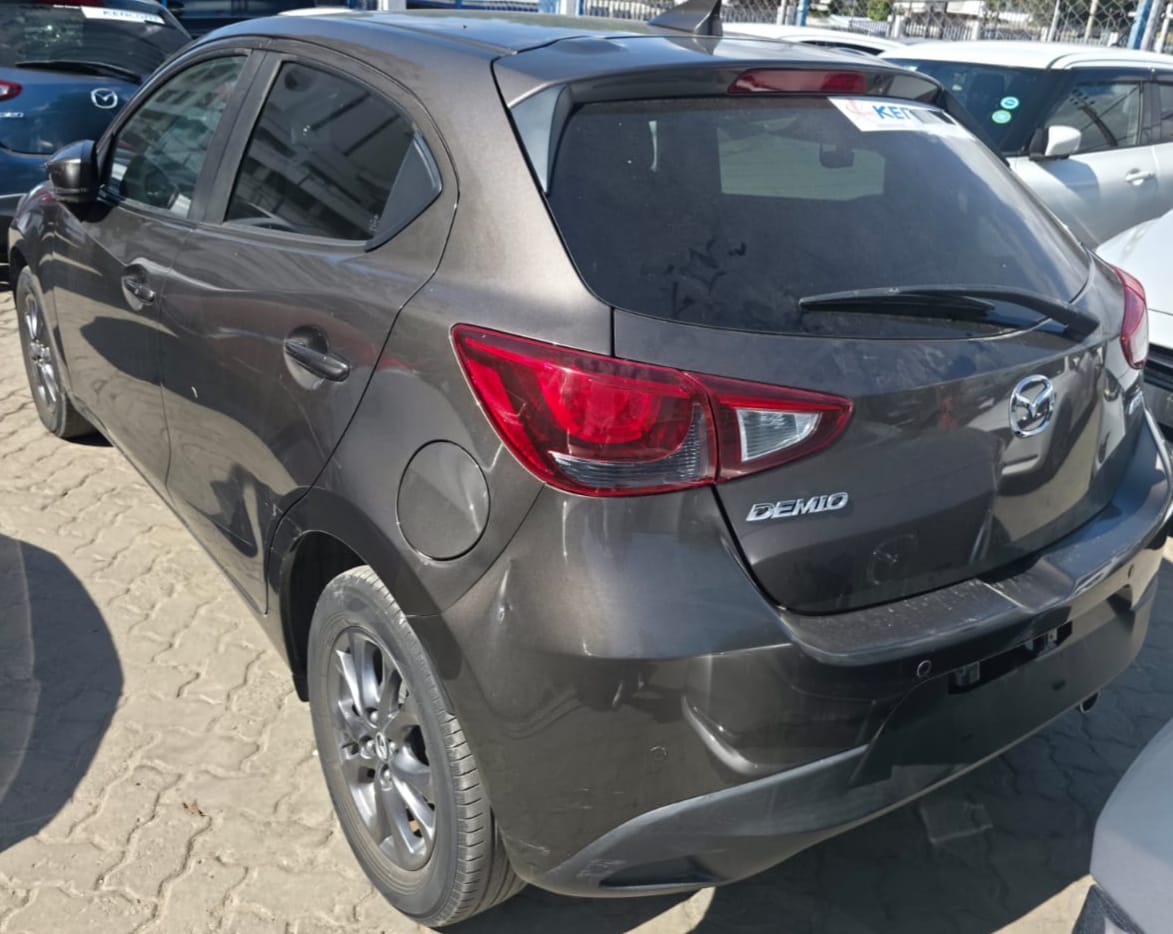 DEMIO PETROL 1300CC & 1500CC 2018-19